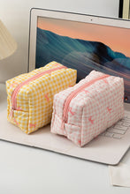 Load image into Gallery viewer, White Sweet Bow Knot Print Quilted Zipper Cosmetic Bag