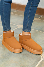 Load image into Gallery viewer, Chestnut Faux Fur Lined Suede Ankle Snow Boots