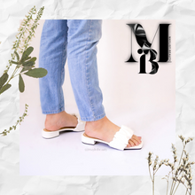 Load image into Gallery viewer, Chloe Sandals