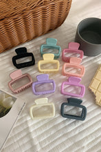 Load image into Gallery viewer, Black Square Frosted Rectangle Hair Clip
